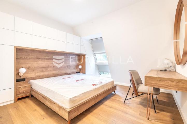 Zagreb, Ribnjak, luksuzni četverosobni stan 130 m², PRVI NAJAM