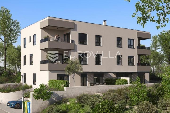 Istra, Pula, penthouse u novogradnji, garaža, lift