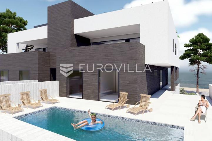 Vinjerac, luksuzan penthouse prvi red do mora sa krovnom terasom 134,85 m²