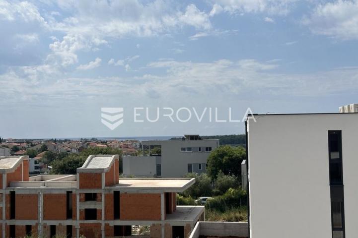 Istra, Medulin, odličan trosoban stan na 2. katu s POGLEDOM NA MORE, 62.58 m²