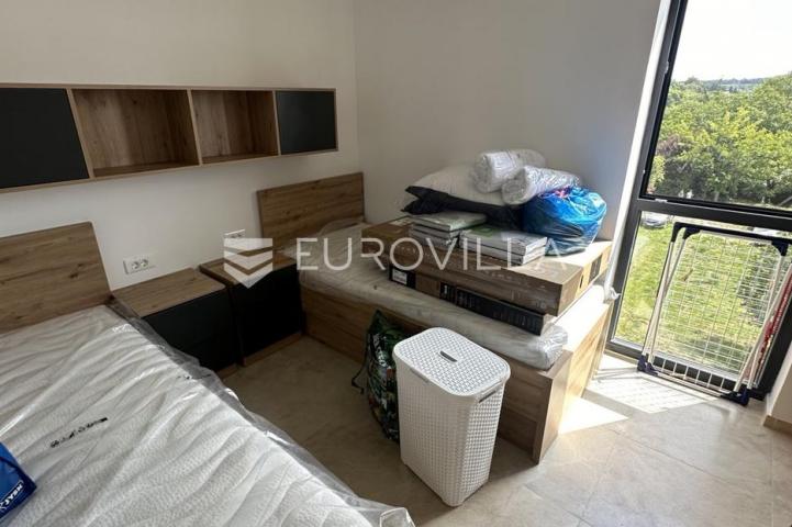 Istra, Medulin, odličan trosoban stan na 2. katu s POGLEDOM NA MORE, 62.58 m²