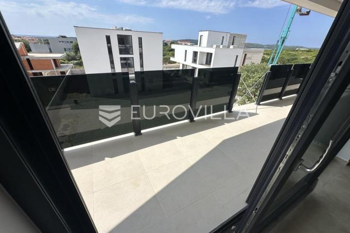 Istra, Medulin, odličan trosoban stan na 2. katu s POGLEDOM NA MORE, 62.58 m²