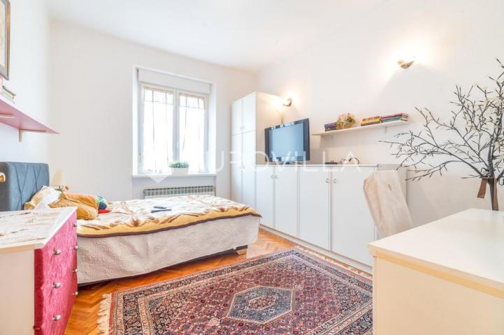 Centar, Masarykova prekrasan četverosoban stan 124 m²