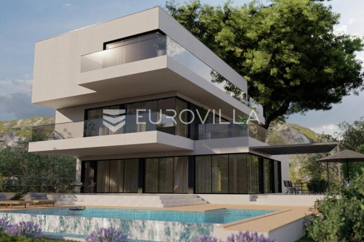 Rogoznica, građevinsko zemljište sa dozvolom i projektom za vilu