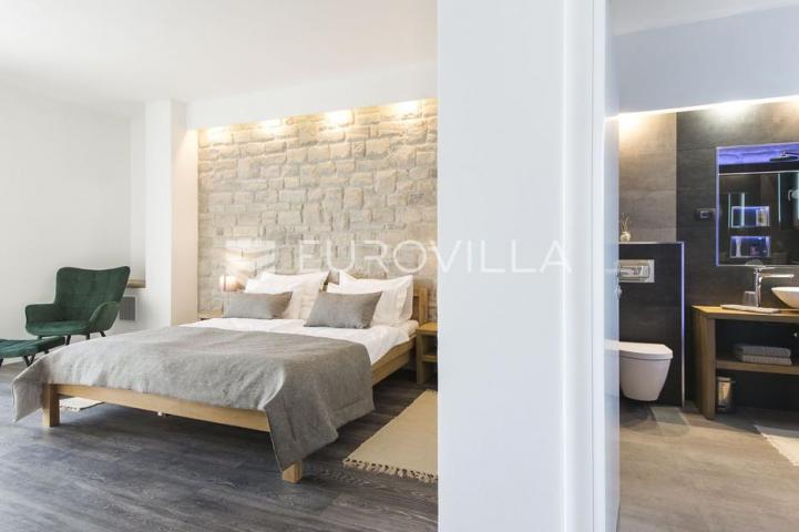 Istra, Labin, prekrasna vila s pogledom na more prepuna sadržaja