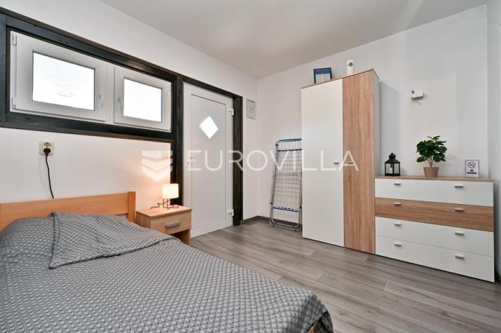 Veliko Trgovišće, prekrasna kuća za odmor 100 m2 s bazenom