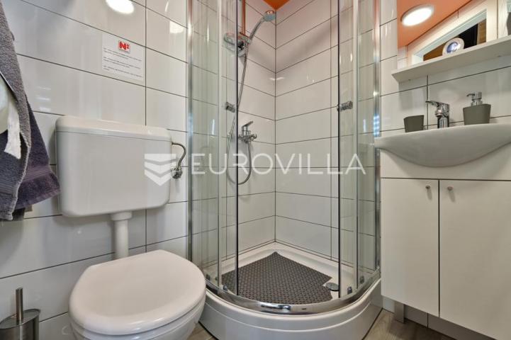 Veliko Trgovišće, prekrasna kuća za odmor 100 m2 s bazenom