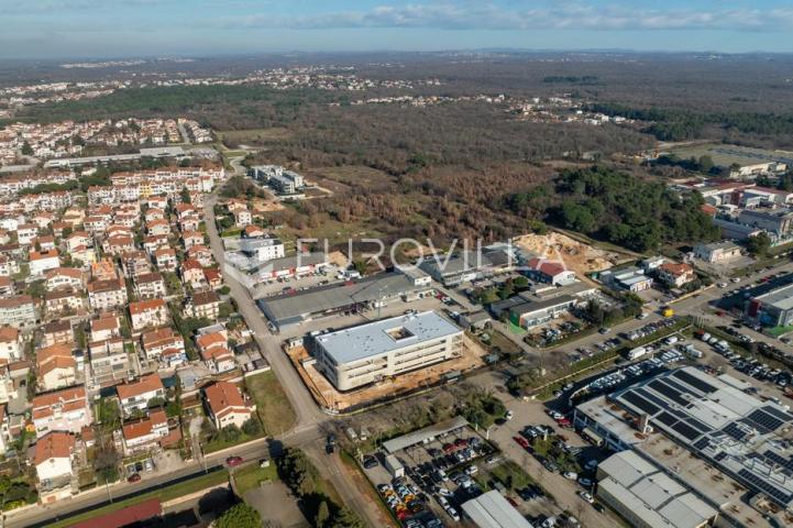 Istra, Poreč, poslovni kompleks s velikim potencijalom