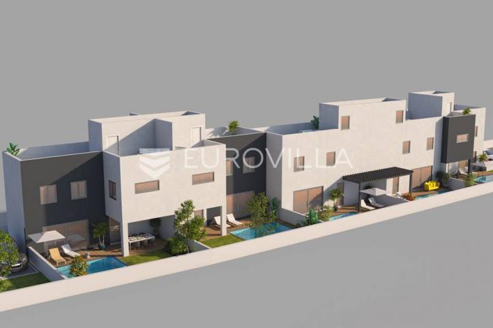 Zadar okolica, Kuća u nizu s bazenom i jacuzzijem NOVOGRADNJA K1