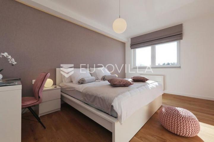 Zadar, Zaton, predivna osunčana vila s bazenom na mirnoj lokaciji