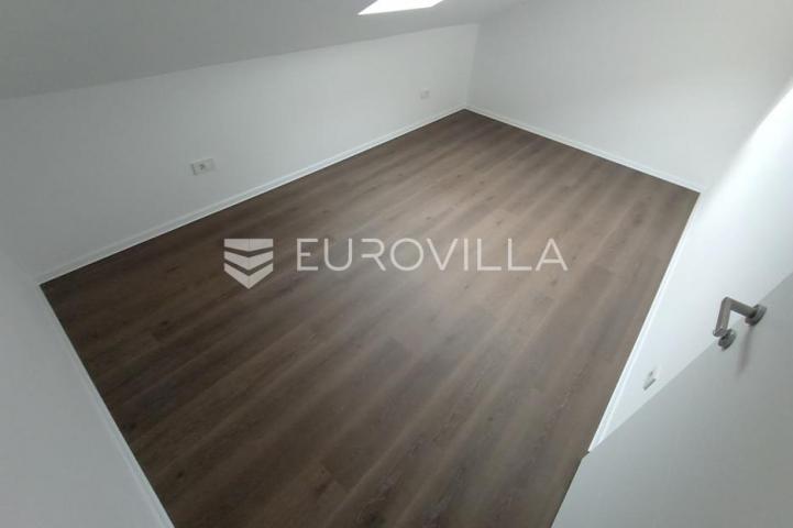 Split, Brda, potpuno renoviran trosoban stan