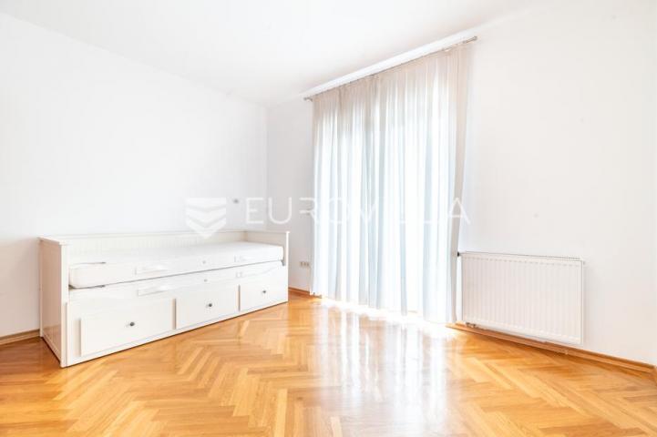 Zagreb, Maksimir, Jurja ves, četverosoban stan površine 133.8 m2 