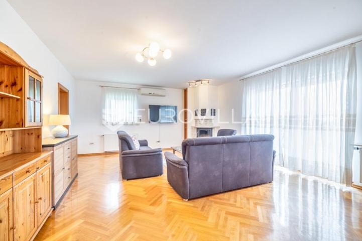 Zagreb, Maksimir, Jurja ves, četverosoban stan površine 133.8 m2 