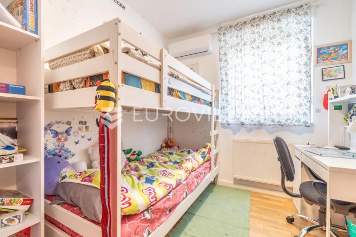 Zagreb, Dugave, trosoban stan 71 m² s vrtom