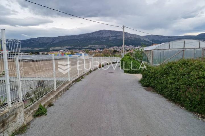 Split, Dujmovača, građevinsko zemljište površine 2184 m²