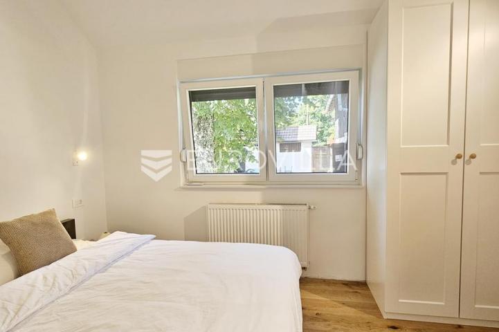 Gorski kotar, Kupjak, novoizgrađena kuća s grijanim bazenom, na parceli 1600 m²