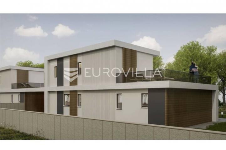 Poreč, Mušalež moderna vila 135 m² na lijepoj okućnici svega 5 km od Poreča