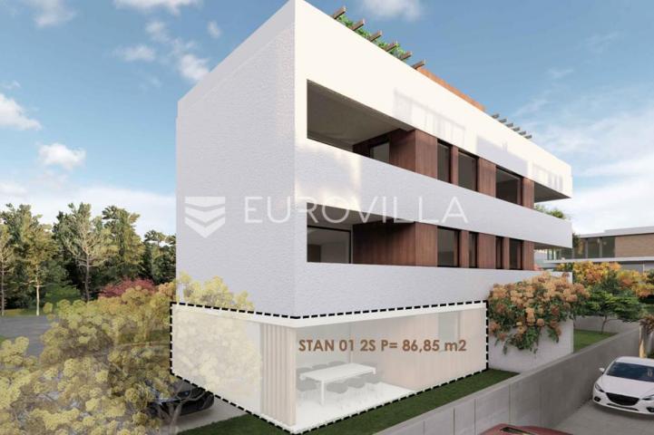 Zadar, Borik moderno koncipiran dvosobni stan u prizemlju s vrtom 85,59 m², S1