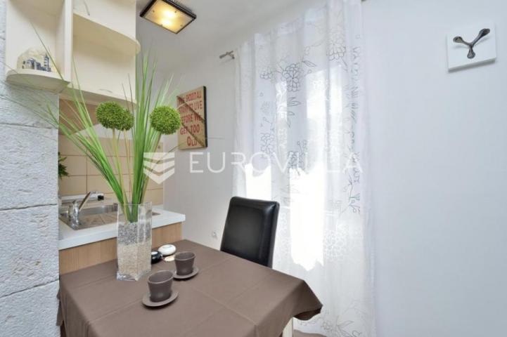 Zadar, Poluotok, obiteljski hotel u srcu Zadra, vrhunska investicija s ustaljenim poslovanjem