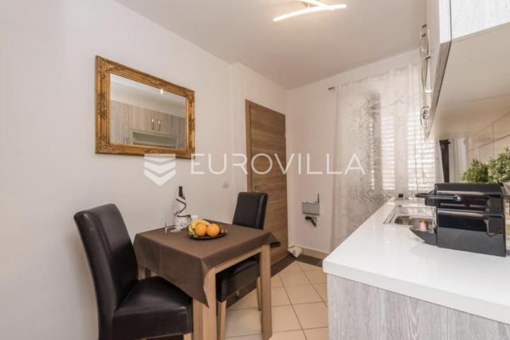 Zadar, Poluotok, obiteljski hotel u srcu Zadra, vrhunska investicija s ustaljenim poslovanjem