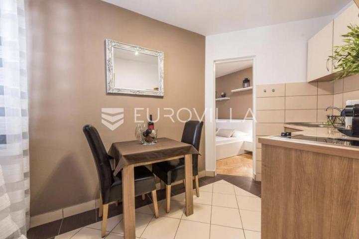 Zadar, Poluotok, obiteljski hotel u srcu Zadra, vrhunska investicija s ustaljenim poslovanjem