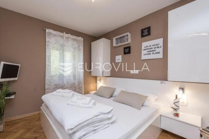 Zadar, Poluotok, obiteljski hotel u srcu Zadra, vrhunska investicija s ustaljenim poslovanjem