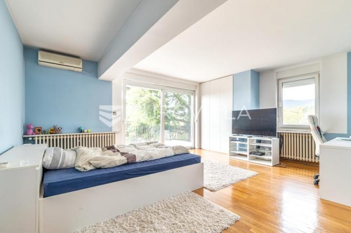 Zagreb, Remetska cesta, prekrasna vila za najam s vrtom