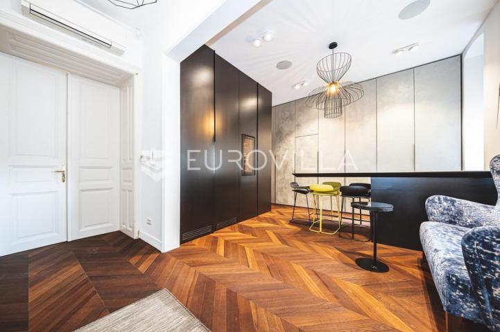 Zagreb, Centar, luksuzno poslovno, stambeni prostor 90 m²