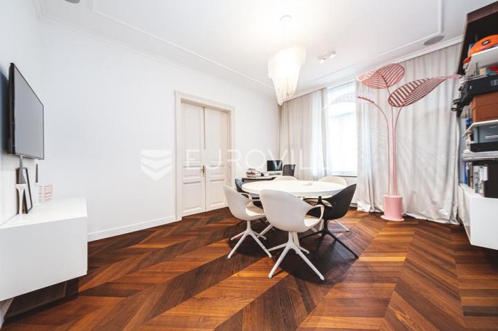 Zagreb, Centar, luksuzno poslovno, stambeni prostor 90 m²