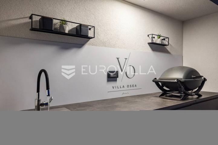 Istra, Medulin, prekrasna moderna dvojna vila 220 m²
