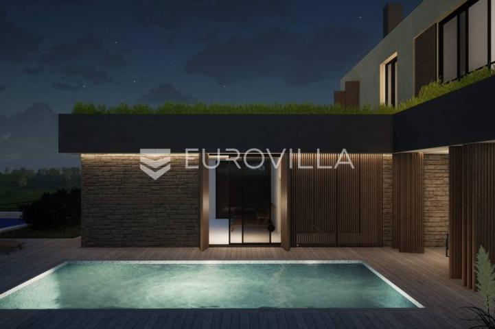 Istra, Gračišće, NOVOGRADNJA, ekskluzivna vila NKP 390 m2 s 2 bazena 