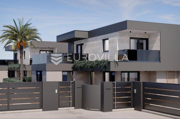 Istra, Medulin. Luxury resort samostojeća kuća s bazenom 133 m2