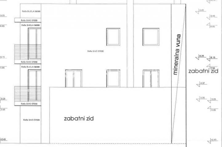 Pula, ekskluzivna prodaja, trosoban stan u samom centru Pule NKP 55 m2