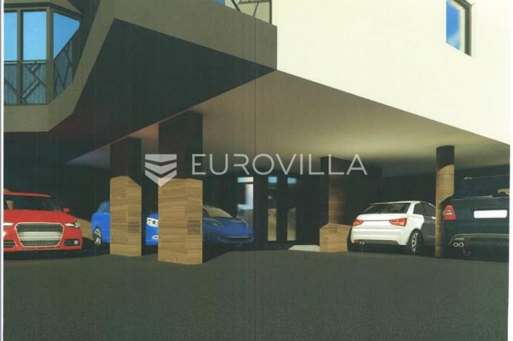 Pula, ekskluzivna prodaja, trosoban stan u samom centru Pule NKP 55 m2