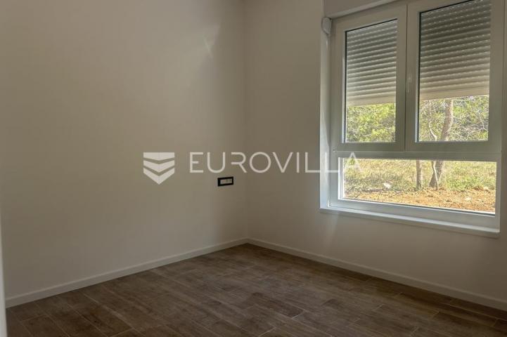 Zadar, Vir, Apartman S1 u prizemlju površine 59 m² s privatnim vrtom