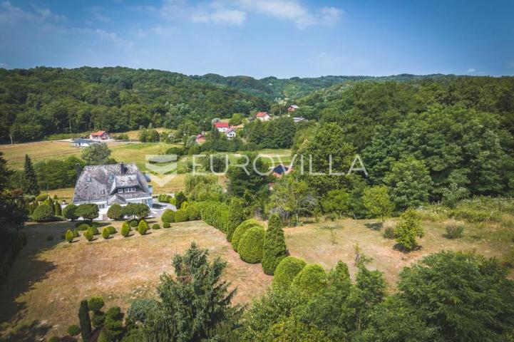 Donja Pušća, jedinstvena obiteljska villa, parcela 5000 m²