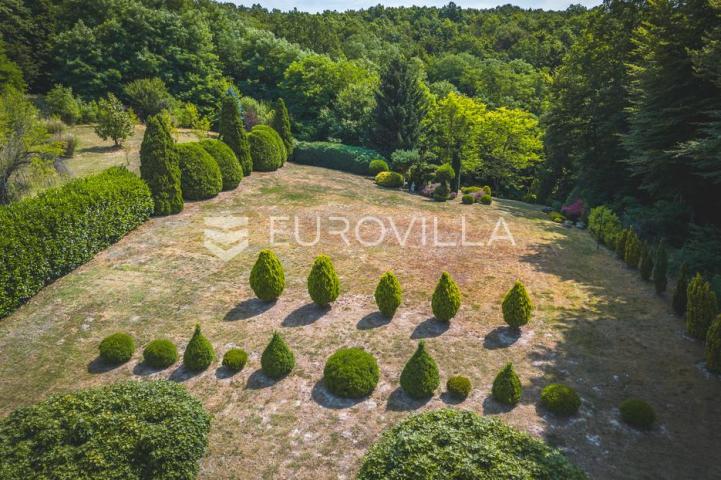 Donja Pušća, jedinstvena obiteljska villa, parcela 5000 m²