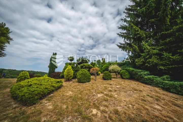 Donja Pušća, jedinstvena obiteljska villa, parcela 5000 m²