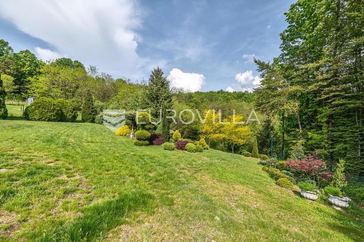 Donja Pušća, jedinstvena obiteljska villa, parcela 5000 m²