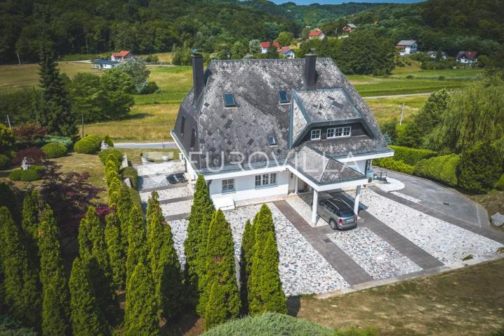 Donja Pušća, jedinstvena obiteljska villa, parcela 5000 m²