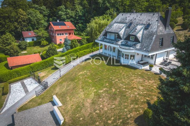 Donja Pušća, jedinstvena obiteljska villa, parcela 5000 m²