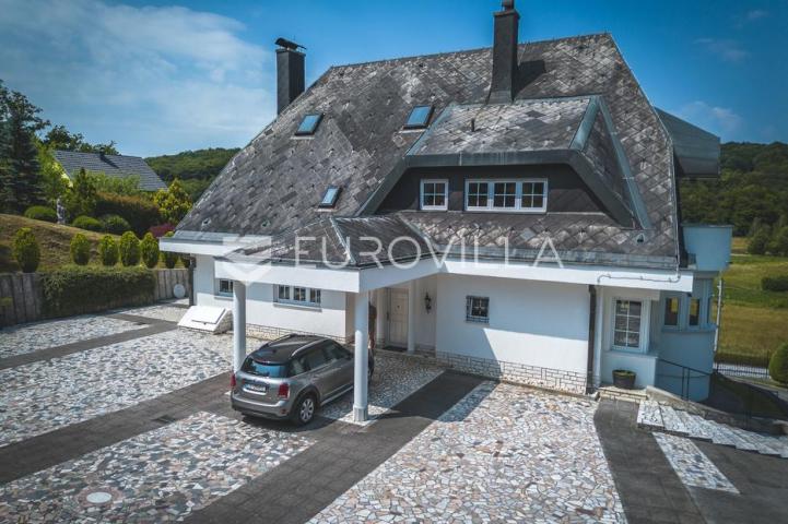 Donja Pušća, jedinstvena obiteljska villa, parcela 5000 m²