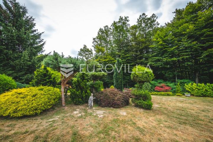 Donja Pušća, jedinstvena obiteljska villa, parcela 5000 m²