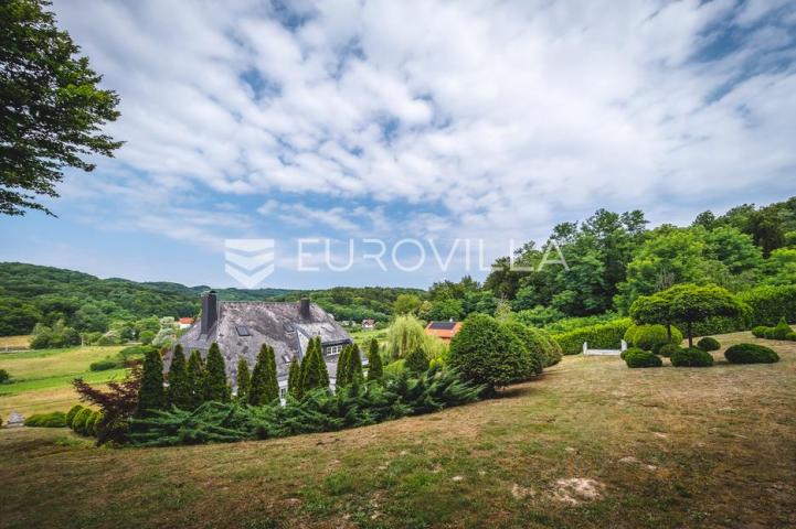 Donja Pušća, jedinstvena obiteljska villa, parcela 5000 m²