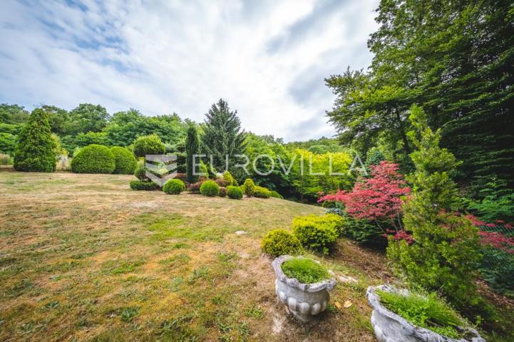 Donja Pušća, jedinstvena obiteljska villa, parcela 5000 m²