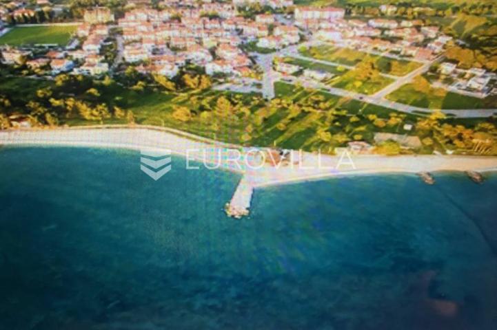 Fažana, idealno građevinsko zemljište od 850 m2 u blizini mora