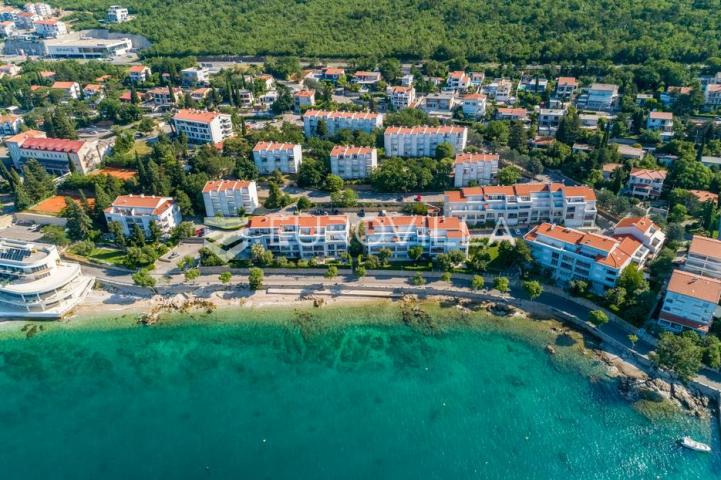 Selce, ZIMSKI NAJAM, prostrani apartman od 70 m² s 2 spavaće sobe i pogledom na more