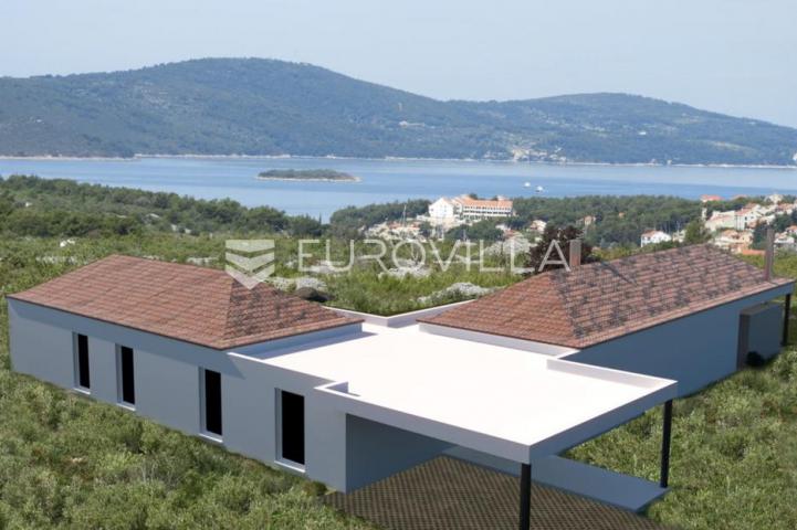 Brač, Milna: Poljoprivredno zemljište s pogledom na more