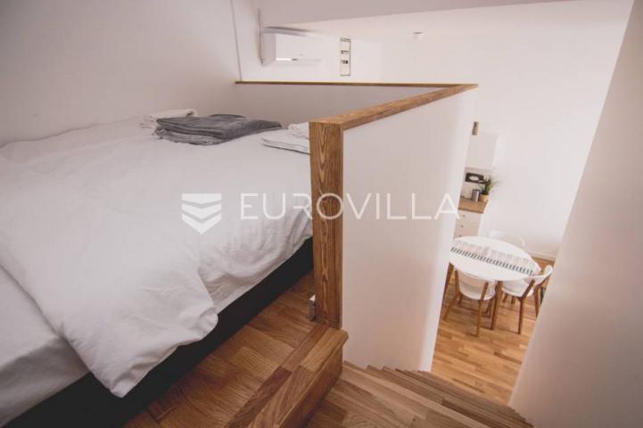 Centar stan 205m2 podijeljen na 5 apartmana i sobu