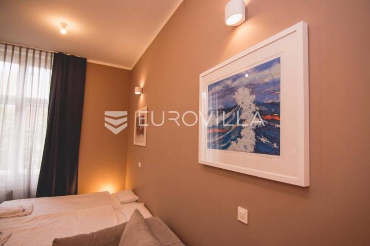 Centar stan 205m2 podijeljen na 5 apartmana i sobu